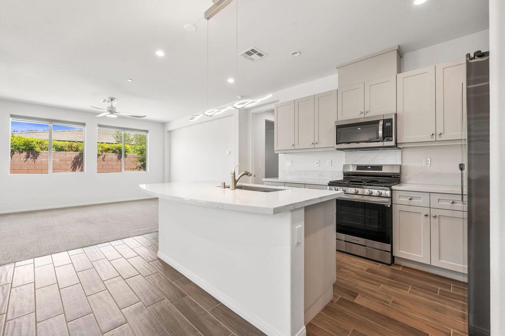 51555 Ponderosa Drive