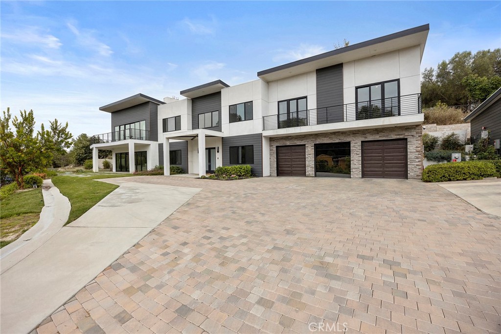 1911 Tumin Road