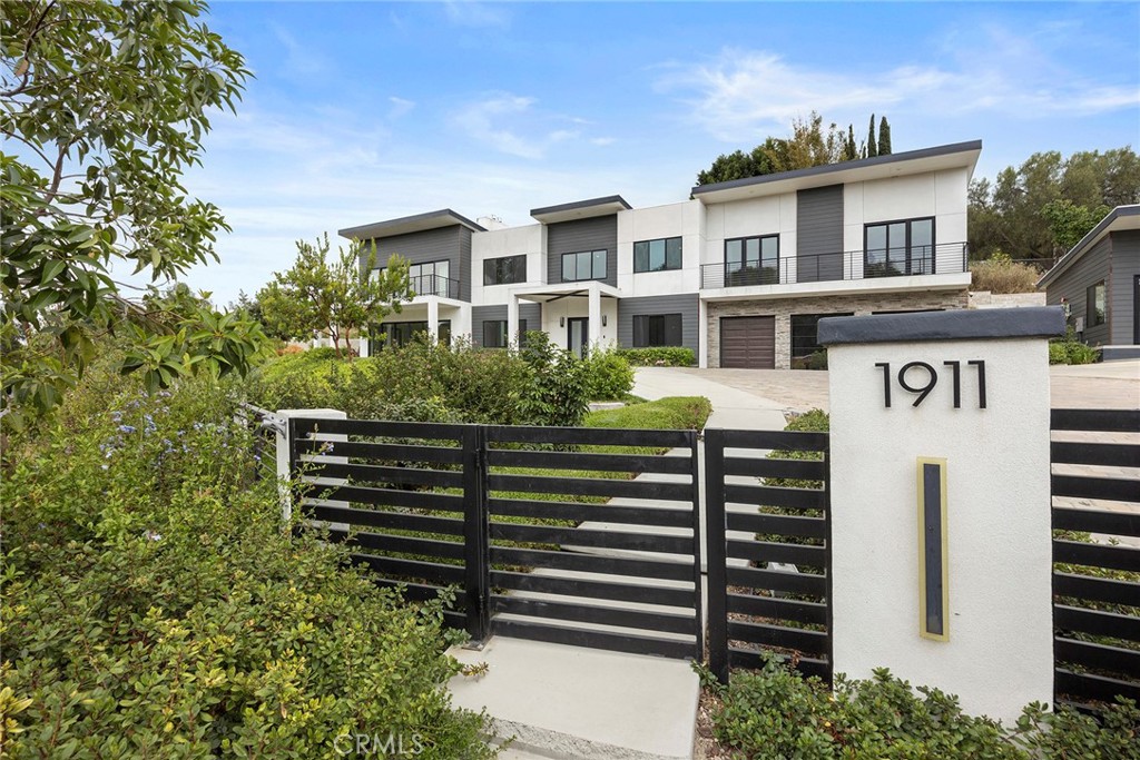 1911 Tumin Road