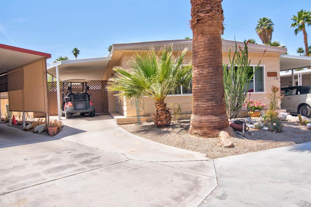 1010 Palm Canyon Drive 139