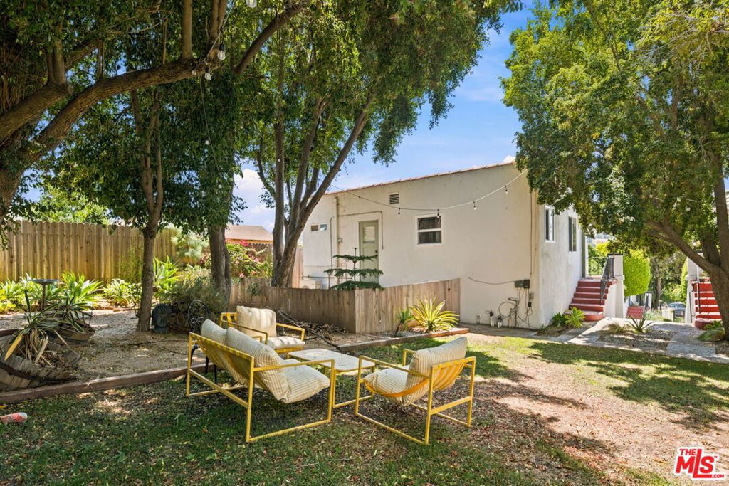 257 Isabel Street