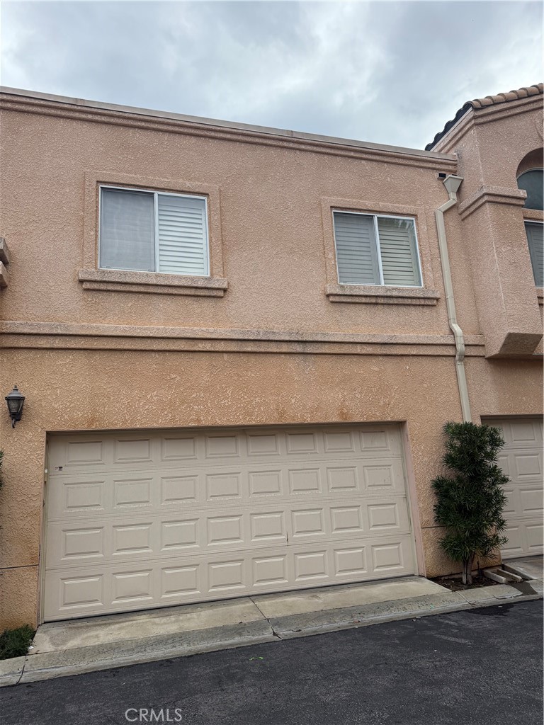 25125 Steinbeck Avenue B