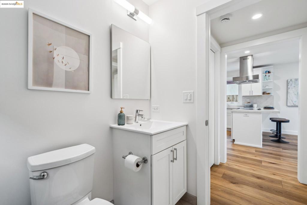 BERKELEY BORDER - Residential Income