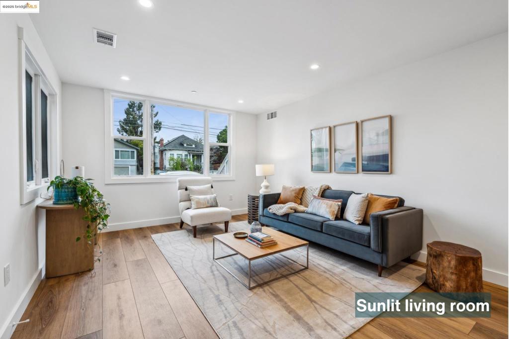 BERKELEY BORDER - Residential Income