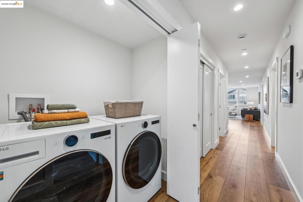 BERKELEY BORDER - Residential Income