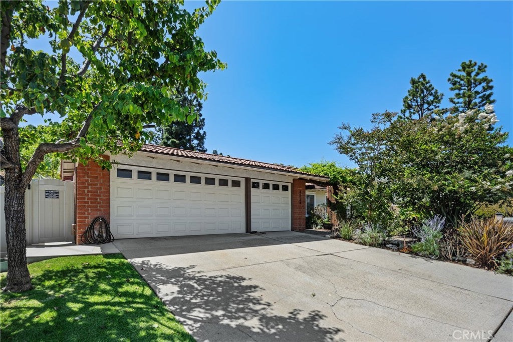 4224 Rousseau
