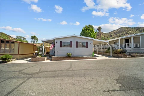 MLS: SR26150447