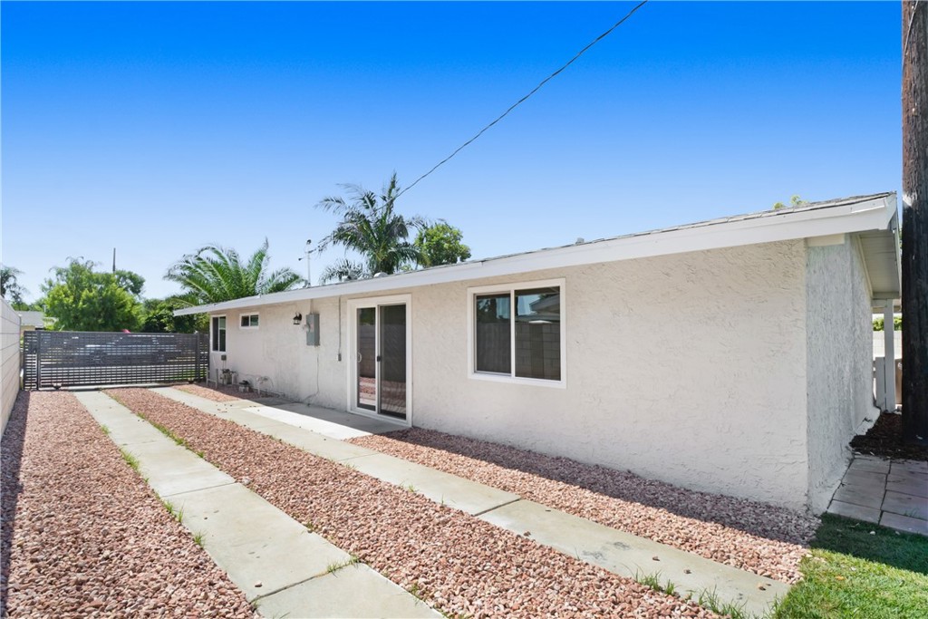 1115 Molinar Avenue