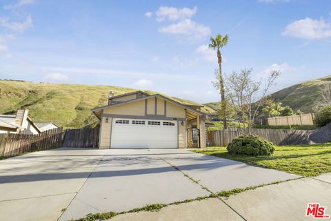 Photo of 1511 Yardley Street, San Bernardino, CA 92407 (MLS # 25573495)