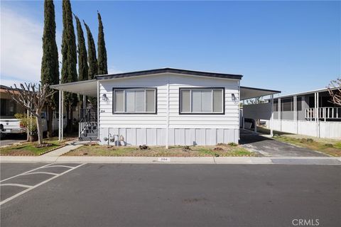 Photo of 3700 Buchanan St #204, Riverside, CA 92503 (MLS # IV25189904) Photo of 3700 Buchanan St #204, Riverside, CA 92503 (MLS # IV25189904)