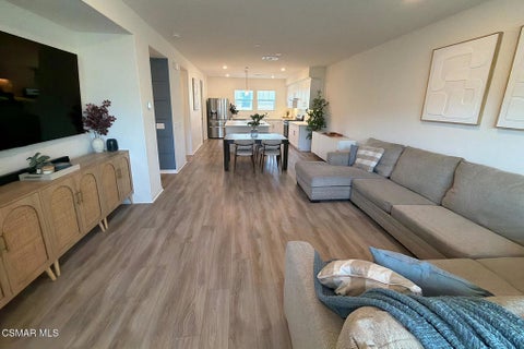 Tiny photo for 519 Coconut Lane, Fillmore, CA 93015 (MLS # 226004377)
