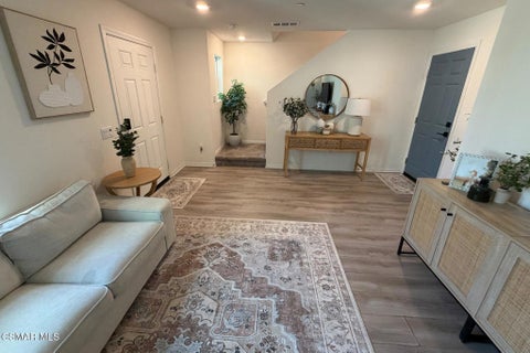 Tiny photo for 519 Coconut Lane, Fillmore, CA 93015 (MLS # 226004377)