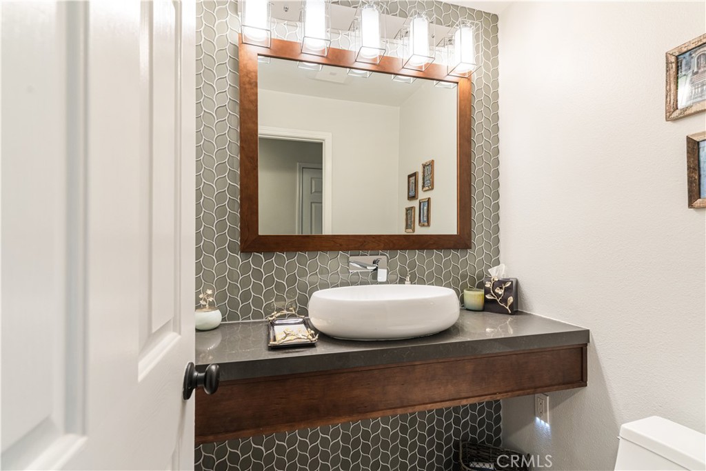 Regency Hills (903) - Residential