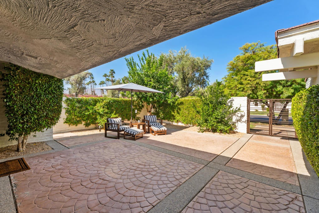 44830 Del Dios Circle