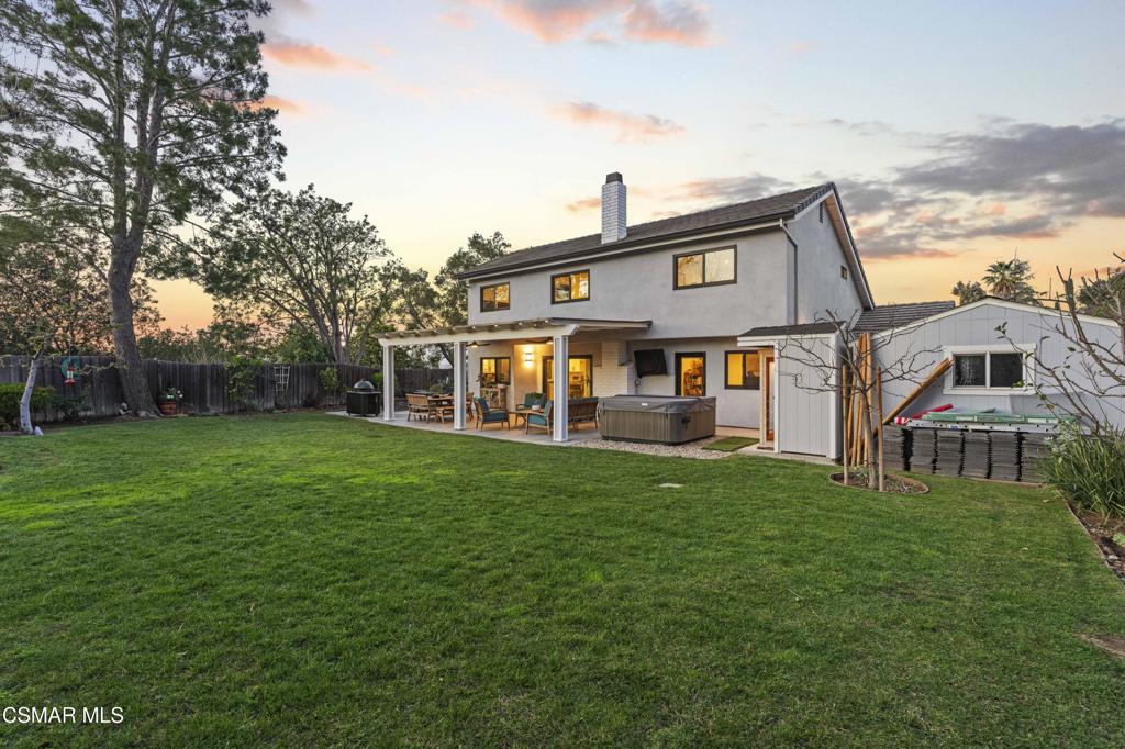 854 Lindawood Street