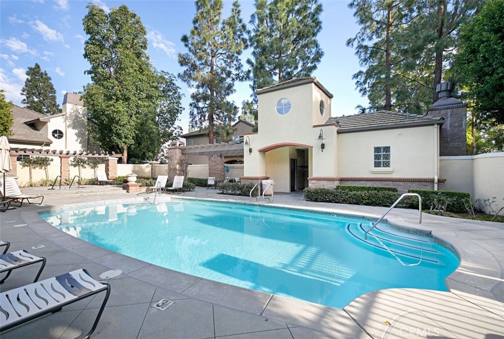 Summit (NRSU) - Residential Lease