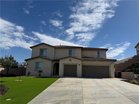 Photo of 9512 Ponte Bella DR, Riverside, CA 92508 (MLS # TR26225334)