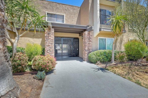 Photo of 620 E Lexington AVE #13, El Cajon, CA 92020 (MLS # 260013505SD)