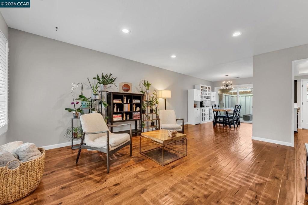 2724 Bollinger Canyon Rd