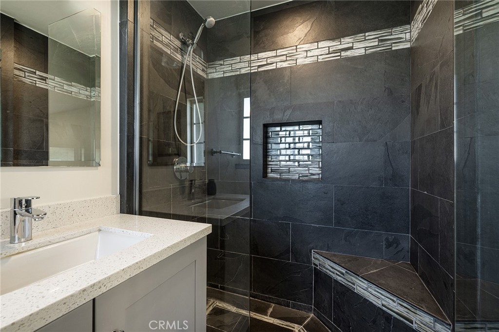 Valley West (Royal/Sycamore) (307) - Residential Lease