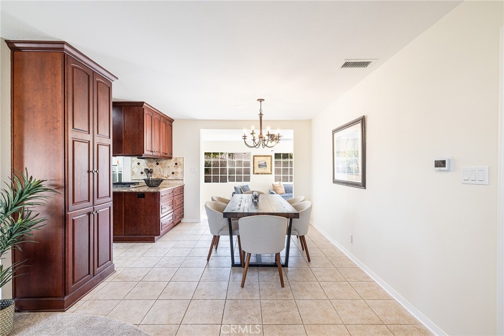 Valley West (Royal/Sycamore) (307) - Residential Lease