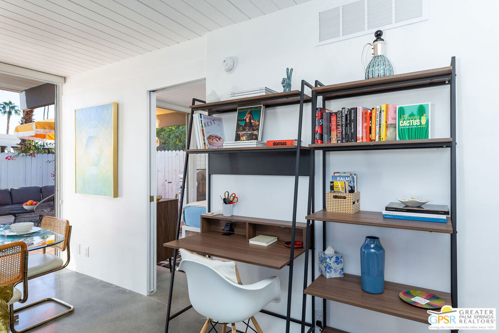 Ocotillo Lodge - Residential