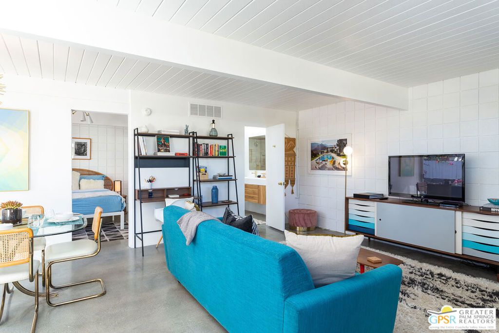 Ocotillo Lodge - Residential