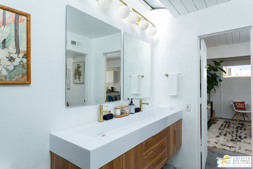 Ocotillo Lodge - Residential