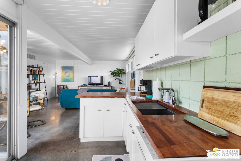 Ocotillo Lodge - Residential