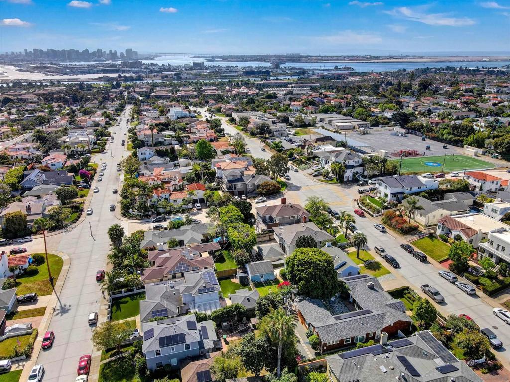 2540 Chatsworth