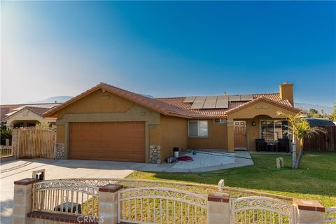 13868 Lexus Lane Fontana CA 92335