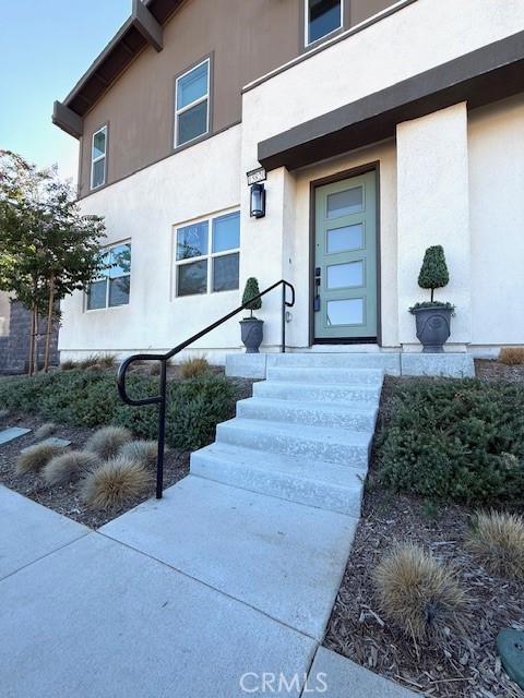 Brand new construction home without the steep price tag of add-ons from builders. Buy directly from the owner and save. From the moment you walk in, you’ll feel the care and attention put into every detail of this modern beauty. The open-concept living space is bright and inviting, perfect for cozy evenings in or hosting friends and family. The heart of the home — the kitchen — boasts premium finishes and thoughtful touches that would cost thousands more in a brand-new build. Upstairs, the spacious loft offers flexible living — ideal for a media room or playroom. The bedrooms are bright and airy, with the primary suite providing a peaceful retreat after a long day. This home has solar panels, which adds value and savings during those warm summer days. Outside, your private backyard is ready for your personal touch — and with no builder delays or extra costs, you can start enjoying it right away.
BONUS: Sellers are offering to credit buyers for the first 6 months of HOA fees!
With today’s market, homes like this — fully upgraded, turnkey, and priced with real value — don’t last long. Don’t pay extra to upgrade a new build later when this one already has it all.
Conveniently located in the new Narra Hills community in North Fontana, close to shopping, schools, parks, and freeway access.
Your upgraded, low-maintenance dream home is ready now — all that’s missing is you