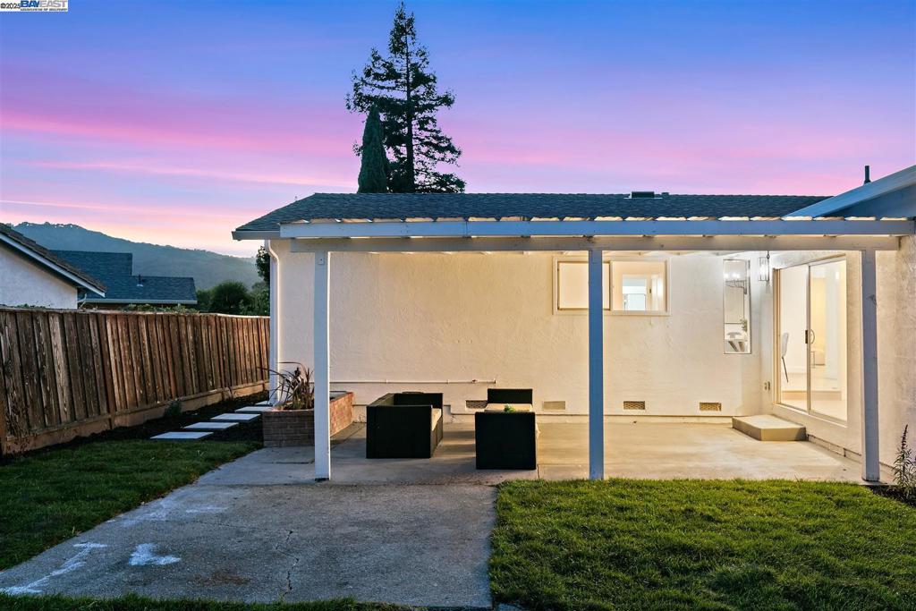 PLEASANTON - Residential