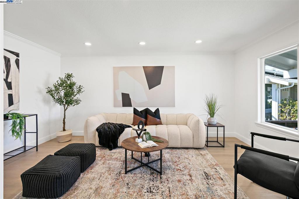 PLEASANTON - Residential