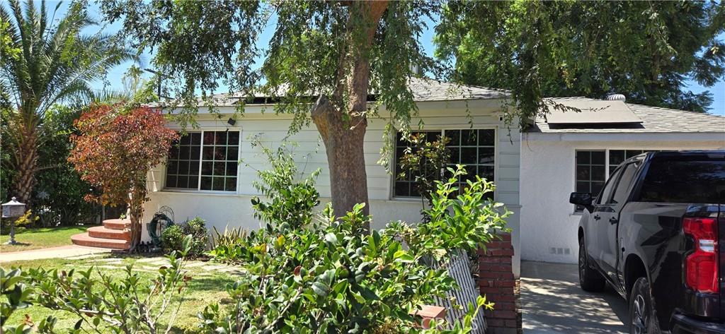 7503 Aqueduct Avenue