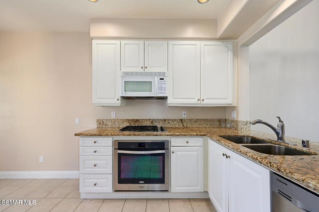 Capri West Oaks Park-832 - 832 - Residential Lease