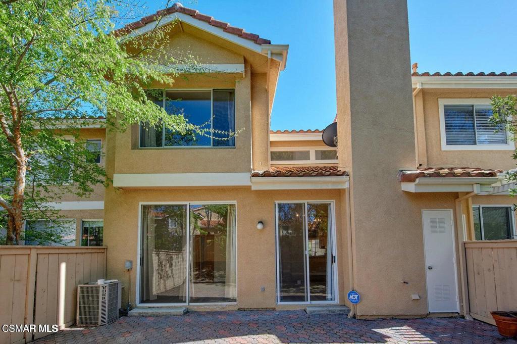 Capri West Oaks Park-832 - 832 - Residential Lease