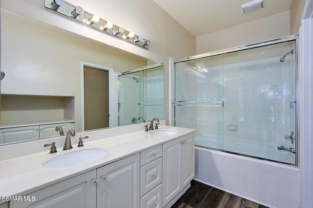 Capri West Oaks Park-832 - 832 - Residential Lease
