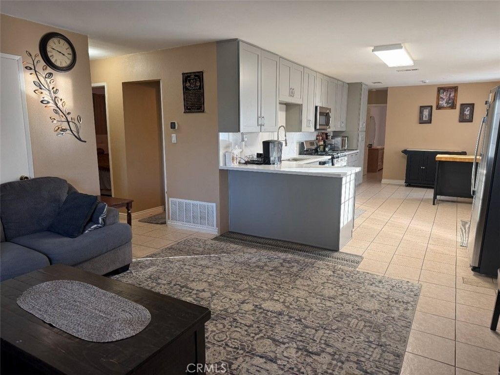 Photo of 19512 Leadwell, Reseda, CA 91335 (MLS # SR26017386)