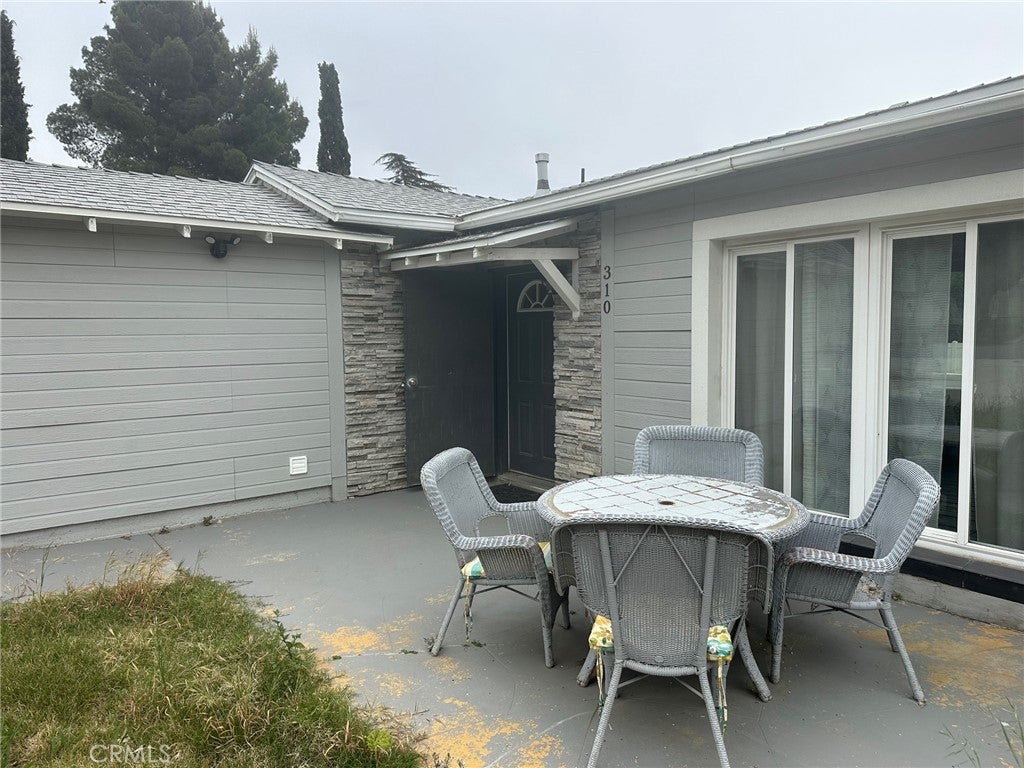 310 Santa Rita Place