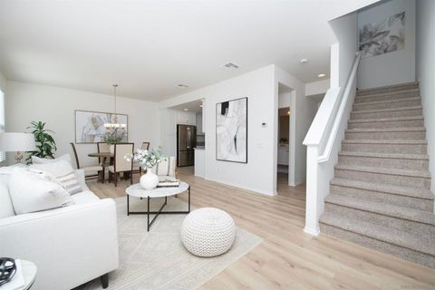 Photo of 1605 Waterlily Way, San Marcos, CA 92078 (MLS # 260010407SD)