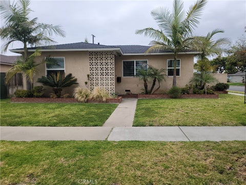 Photo of 13203 Isis AVE, Hawthorne, CA 90250 (MLS # SB26107703)