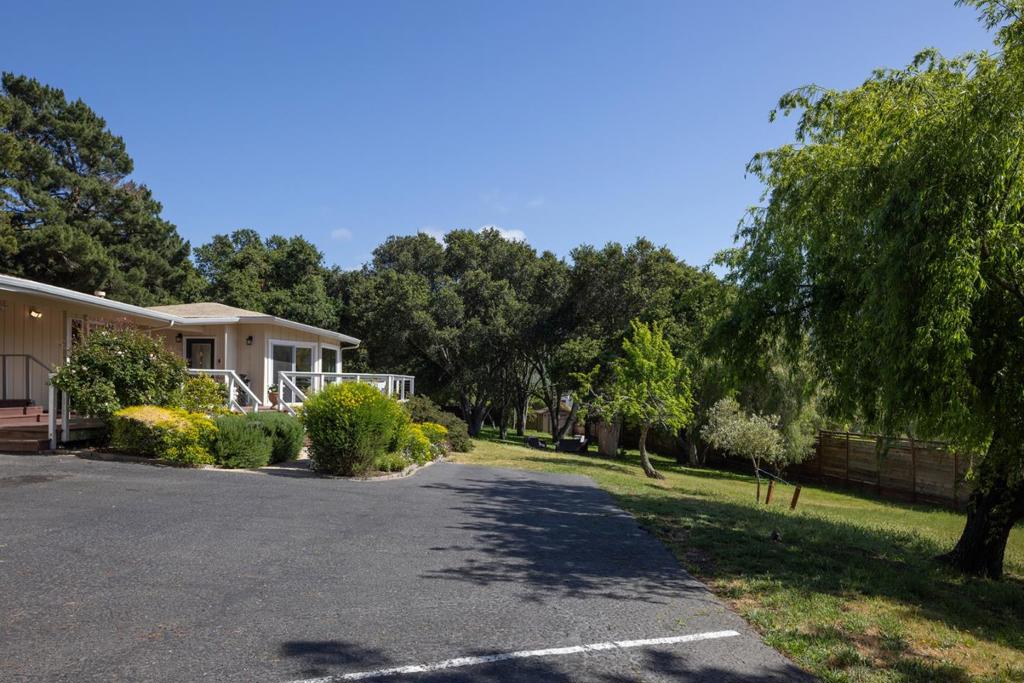 27465 Loma Del Rey