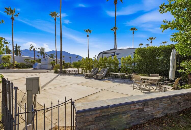 69411 Ramon Road 1114