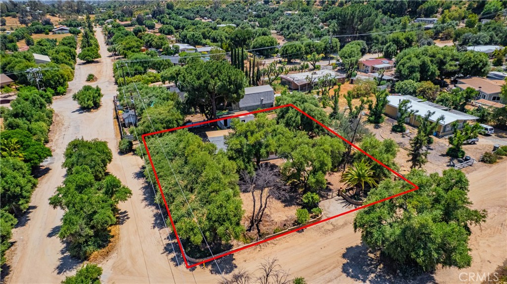 20691 Alameda Del Monte