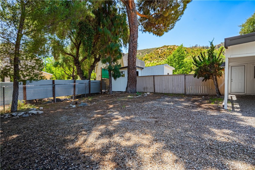 20691 Alameda Del Monte