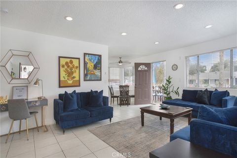 140 Avenida Algodon B San Clemente CA 92672