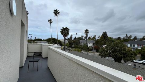 Tiny photo for 807 21st Street #3, Santa Monica, CA 90403 (MLS # 26857721)