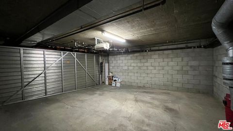 Tiny photo for 807 21st Street #3, Santa Monica, CA 90403 (MLS # 26857721)