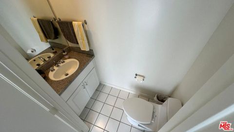 Tiny photo for 807 21st Street #3, Santa Monica, CA 90403 (MLS # 26857721)